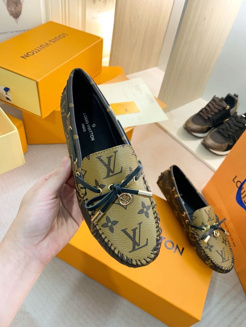 Louis Vuitton Low Shoes